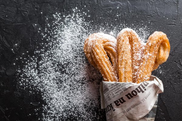 Quelle est la méthode pour confectionner des churros espagnols croustillants?